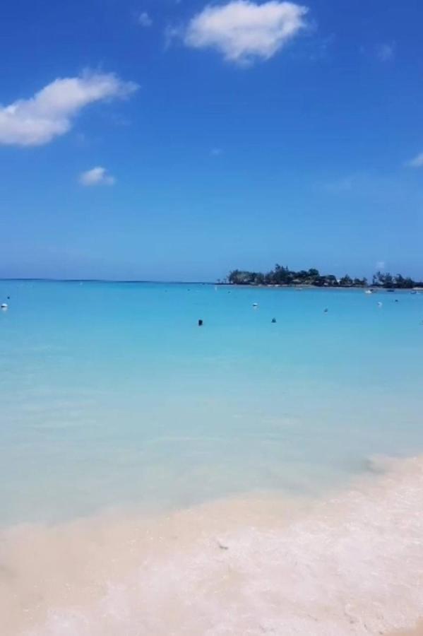 Residence Frangipani Pereybere Beach Extérieur photo